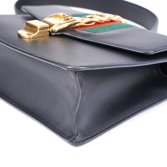 Gucci Black Leather Mini Web Chain Sylvie Top Handle Bag - Picture 2 of 16